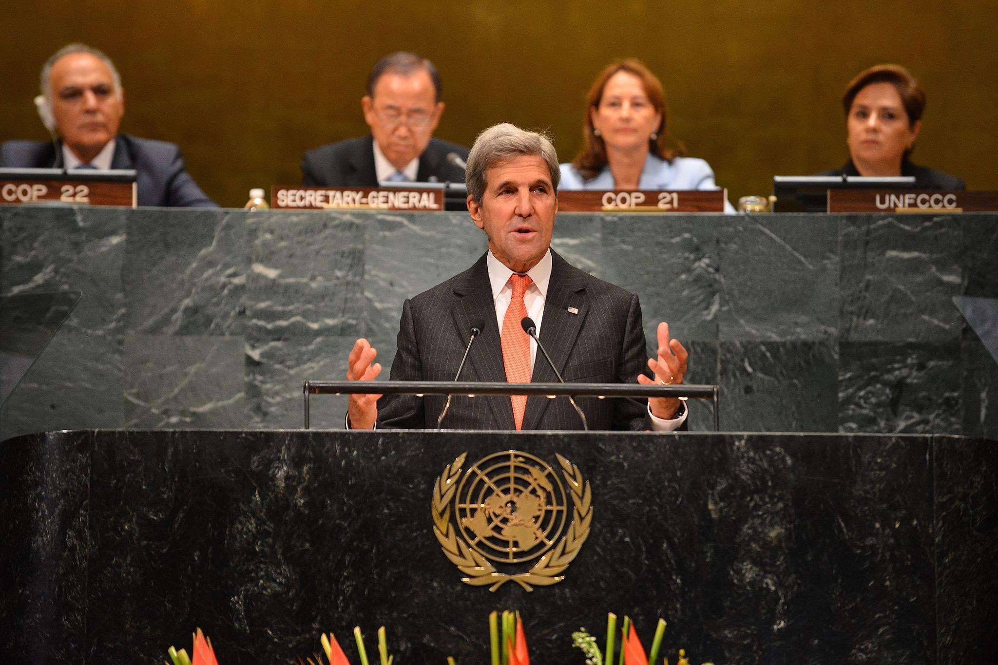 secretary_kerry_delivers_remarks_at_the_event_on_the_un_paris_agreement_entry_into_force_29209457474
